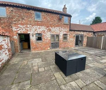 Brecks Farm Barn, Wigginton Road, YO32 - Photo 5