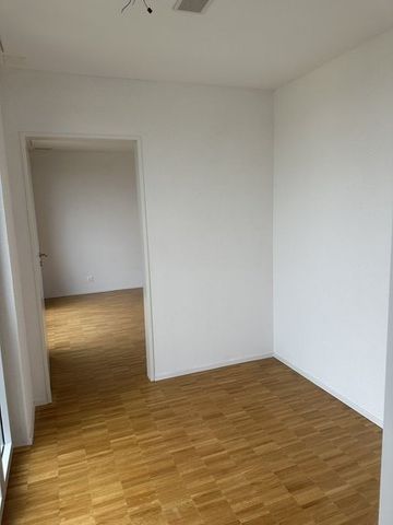 Sie wünschen sich ein Ankleidezimmer - Wir haben Ihre neue Wohnung! - Foto 2