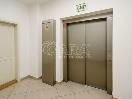 Pronájem bytu 2+kk 64 m2 - Fotografie 2