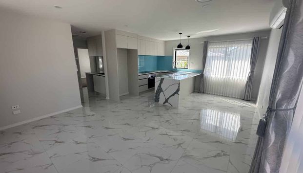 Family home Favona - Photo 1