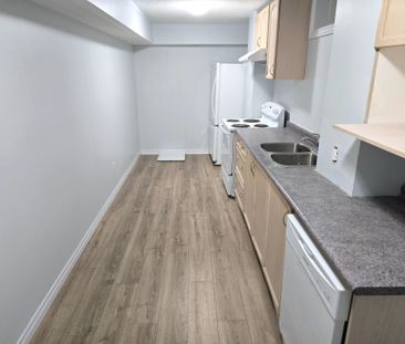 For Lease - 1339 Dallman Street Unit# Basement, Innisfil, Ontario - Photo 2