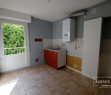 Location Appartement 4 pièces 91m² ANNECY 74000 - Photo 4