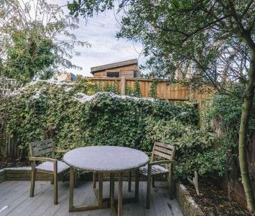 Victoria Road, Queen's, NW6 - Photo 1