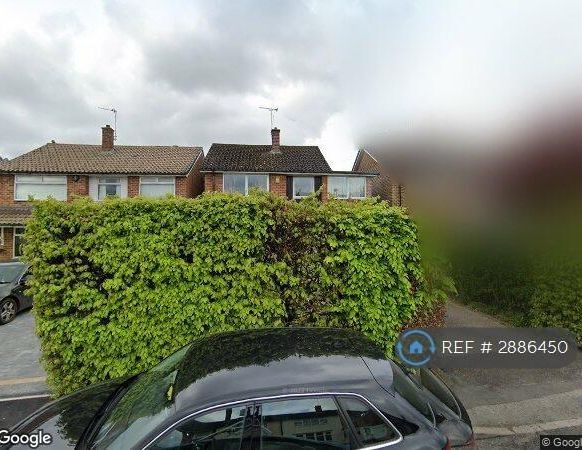 4 bedroom detached house to rent - Photo 1
