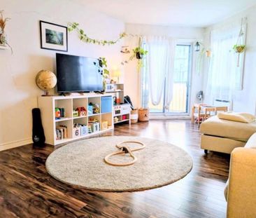 Appartement 2 chambres et 1 salle de bain - BROSSARD/CHAMPLAIN - Photo 3