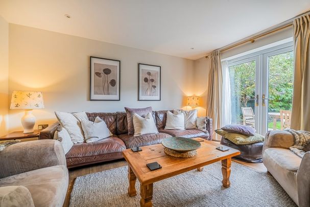 3 bedroom detached house to rent - Photo 1