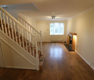 Noseley Way, Kingswood - Photo 2