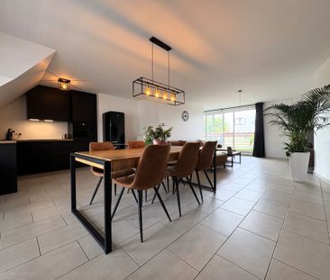 Ruim appartement met 2 slaapkamers en garage - Photo 4