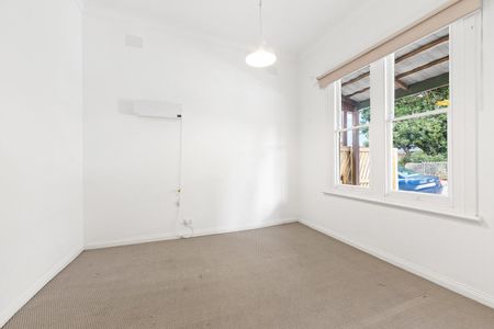 24 Crown Street, Flemington VIC 3031 - Photo 5