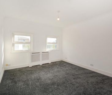 4 bedroom terraced house to rent - Photo 6