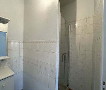 Location Appartement 2 pièces 51m² - Photo 2