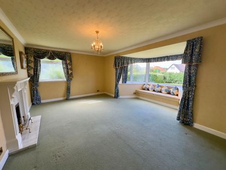 5 bedroom detached house to rent - Photo 2