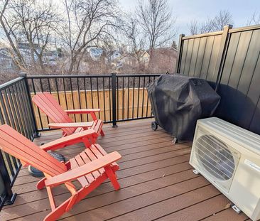 Elegant Open-Concept Condo in Prime Niagara Falls Location - Photo 1