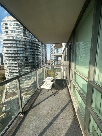 For Lease - 2240 Lakeshore Boulevard Unit# 1603, Toronto, Ontario - Photo 5