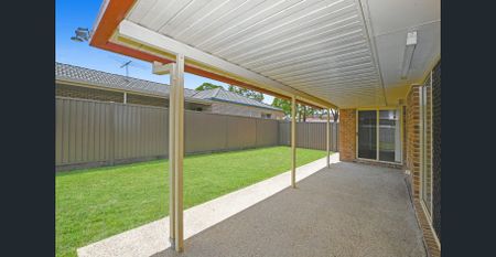 Spacious Lowset Home in Prime Springfield Lakes Location - Photo 4