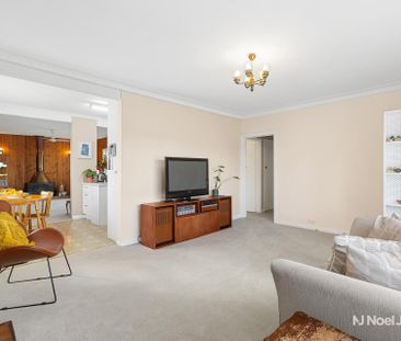 1 Hardwood Ct , MITCHAM - Photo 1