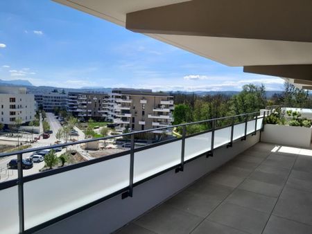 Location Appartement 3 pièces 67m² ANNECY 74370 - Photo 5