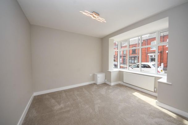 3 bed House - Terraced for Rent - Photo 1