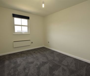 Nayland Court, Market Place, Romford, RM1 - Photo 3