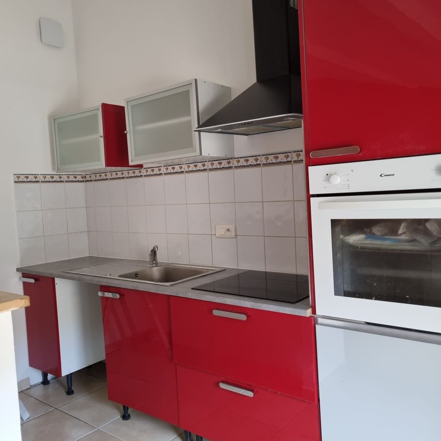 Location Appartement 4 pièces 80m² NARBONNE 11100 - Photo 1