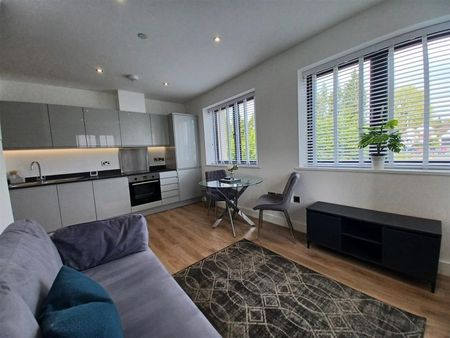 1 BED Apartment To rent - Photo 3