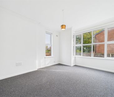 0 bedroom Studio flat to rent - Photo 6