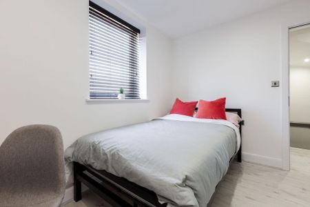 6 bedroom house to rent - Photo 3