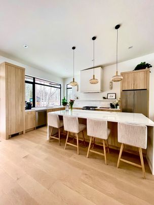 For Lease - 150 Sunset Boulevard, Blue Mountains, Ontario - Photo 1