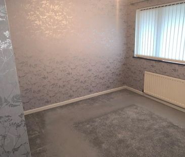 8 Inverview Road, Larne, BT40 2BU - Photo 1