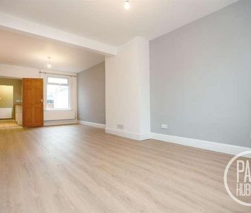 Somerton Avenue, Lowestoft, NR32 - Photo 1