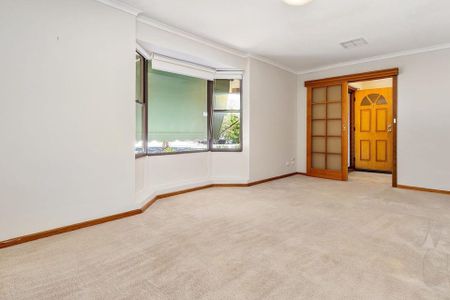 3/8 Ronald Terrace, Glenelg North. - Photo 5