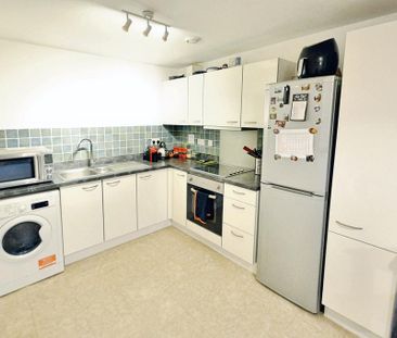 1 bedroom flat to rent - Photo 5