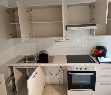 Location Appartement 2 pièces 45m² LE CANNET 06110 - Photo 3