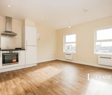 1 bedroom apartment to rent St. Peters Gardens, Marefair, Northampton, Northamptonshire, NN1 - Photo 3