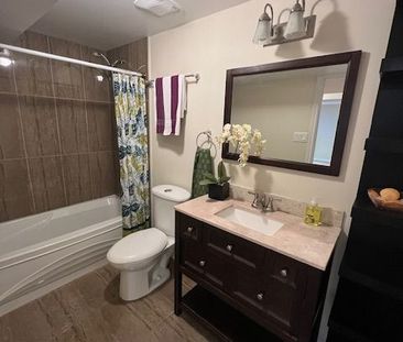 For Lease - 685 Everlasting Crescent Unit# B, Orleans - Cumberland ... - Photo 4