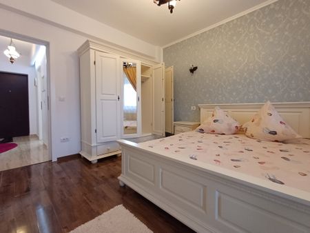 Apartament 3 Camere cu Parcare, AC, Dressing Vedere Lac Rediu - Photo 3