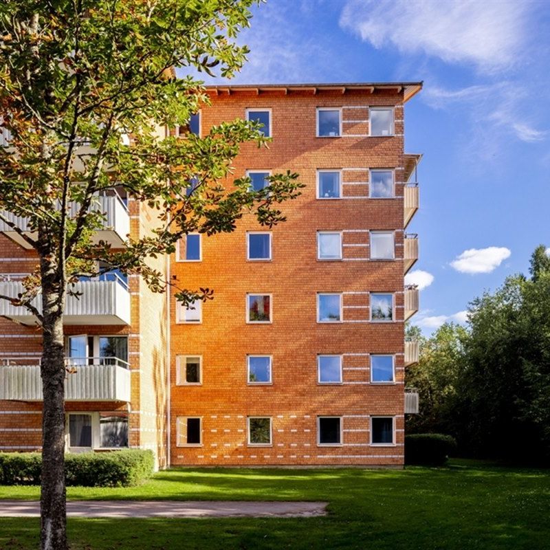 Plogvägen 107 - Photo 1