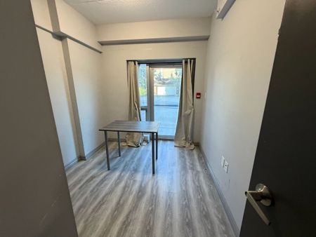 For Lease - 275 Larch Street Unit# B04, Waterloo, Ontario - Photo 4
