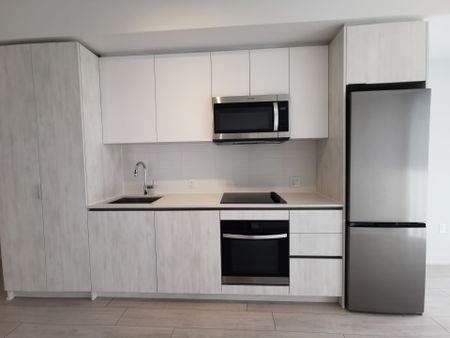 For Lease - 5858 Yonge Street Unit# 2105, Toronto, Ontario - Photo 2