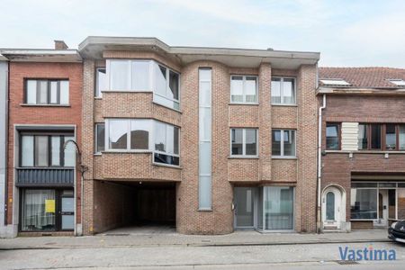 Lichtrijk leefappartement met 2 slaapkamers, ruim terras en garage - Foto 5