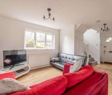 Manor House Lane, Datchet, SL3 - Photo 5