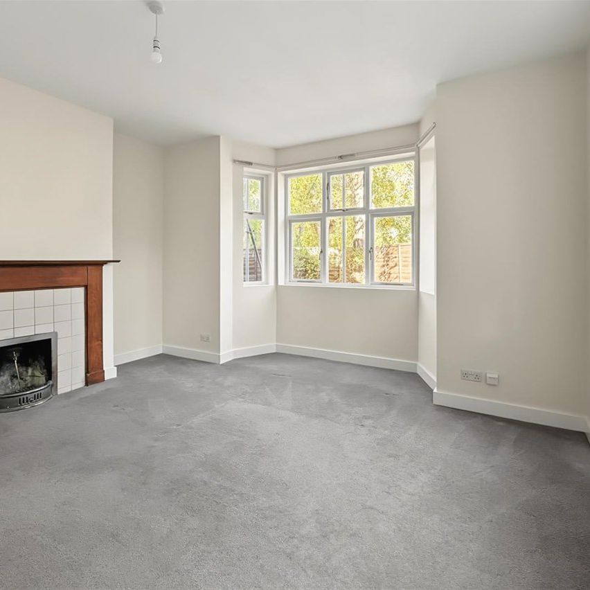 North Lodge, Whiteley Village, Hersham - Photo 1