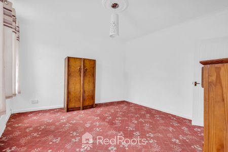 2 bed flat to rent in Kirkby Road, Hemsworth, Pontefract, West Yorkshire, WF9 - Photo 5