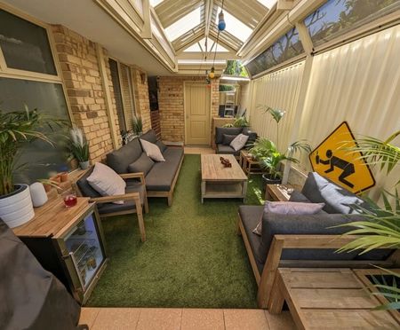 Scarborough - Photo 3