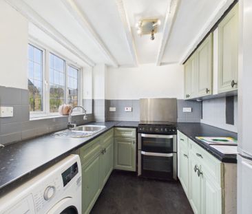 Dorington Court, Bussage, Stroud, Gloucestershire, GL6 - Photo 5