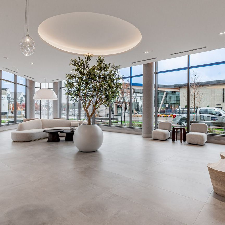 For Lease - 333 Sunseeker Avenue Unit# 411, Innisfil, Ontario - Photo 1