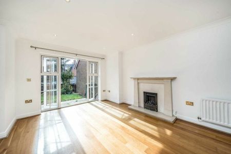 Tavistock Avenue, Mill Hill, NW7 - Photo 3