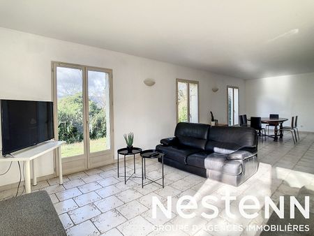 SATHONAY CAMP - Secteur calme - maison récente de 142.82 m² - 4 chambres + garage double - Photo 2