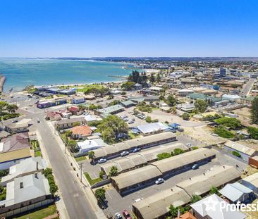 12/17 Francis Street, Geraldton WA 6530 - Photo 3