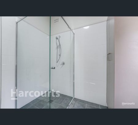 18 Staff Street, Wollongong, NSW 2500 - Photo 5